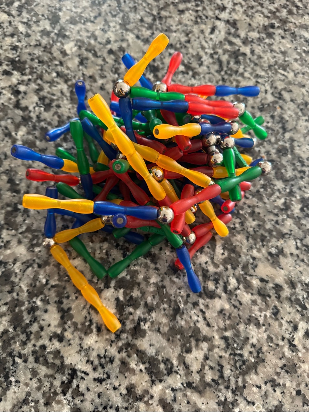 Colorful Interlocking Kids Toy Sticks - Multicolored Pieces MAGNETIC